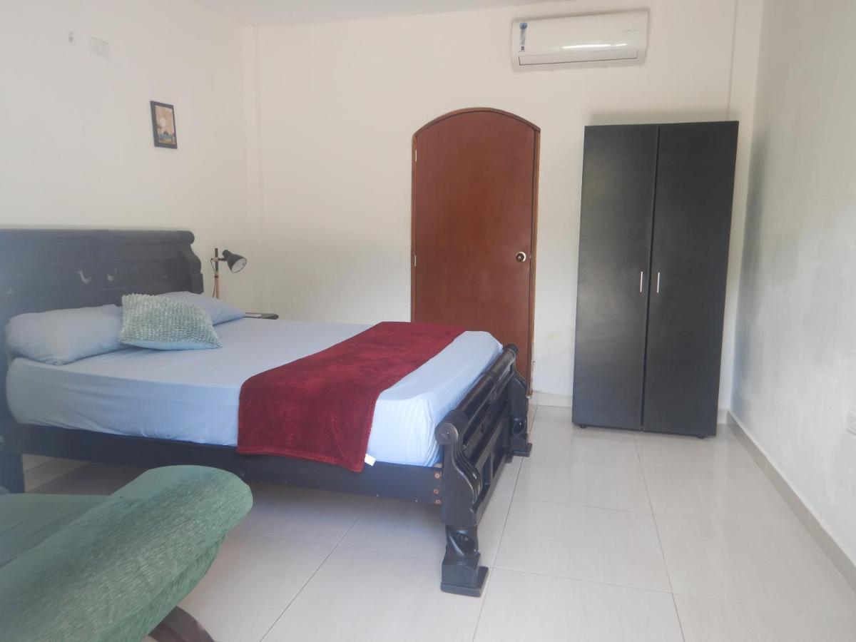 Hostal Cuyagua Palomino Eksteriør billede